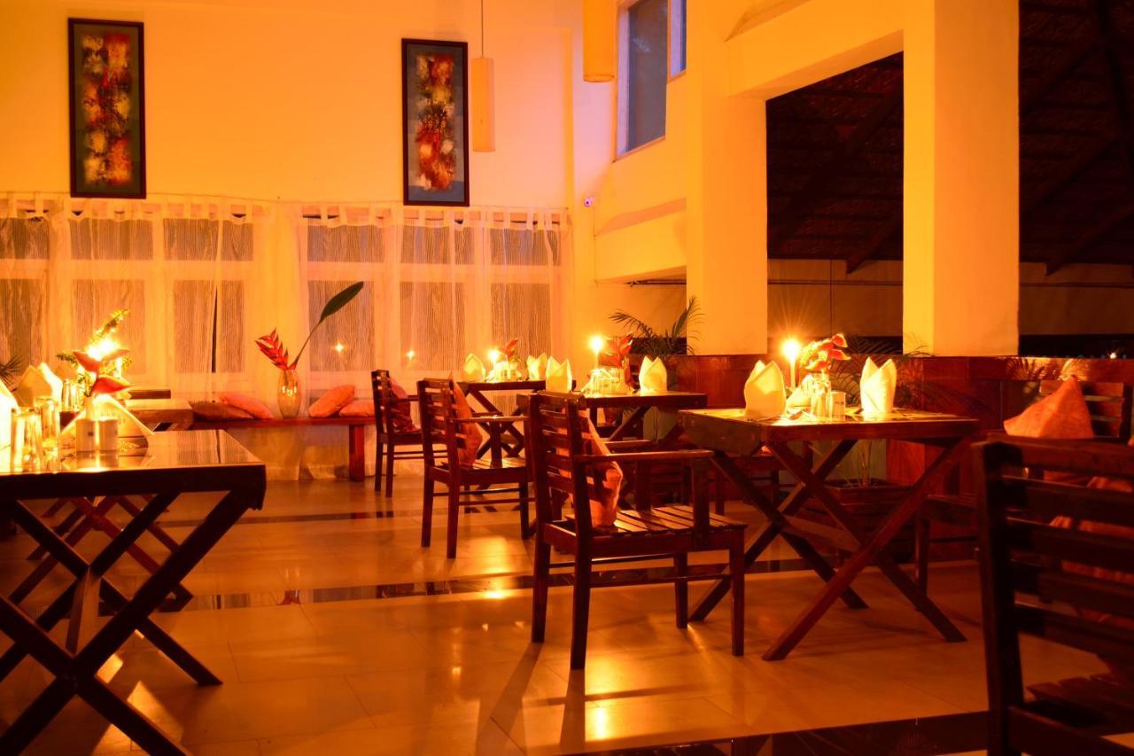 Tea Valley Resort, Munnar Extérieur photo
