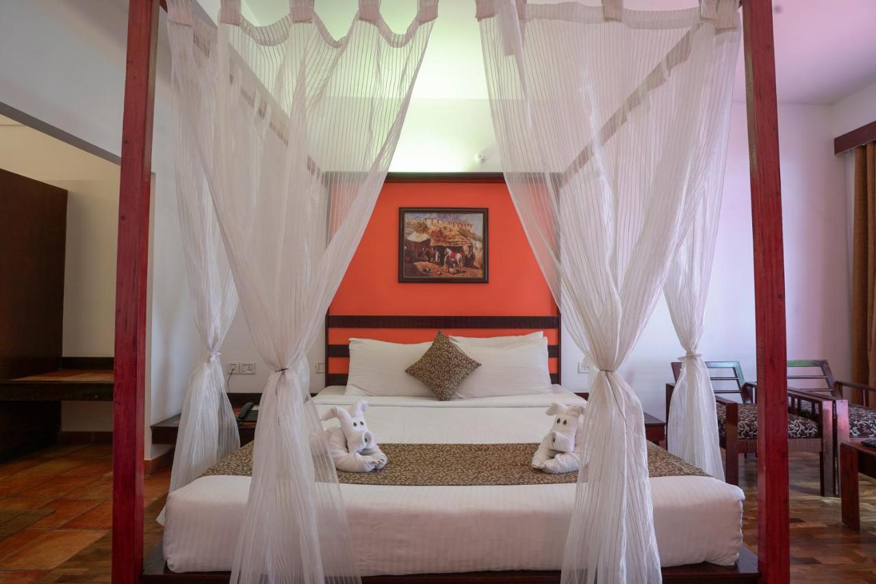 Tea Valley Resort, Munnar Extérieur photo